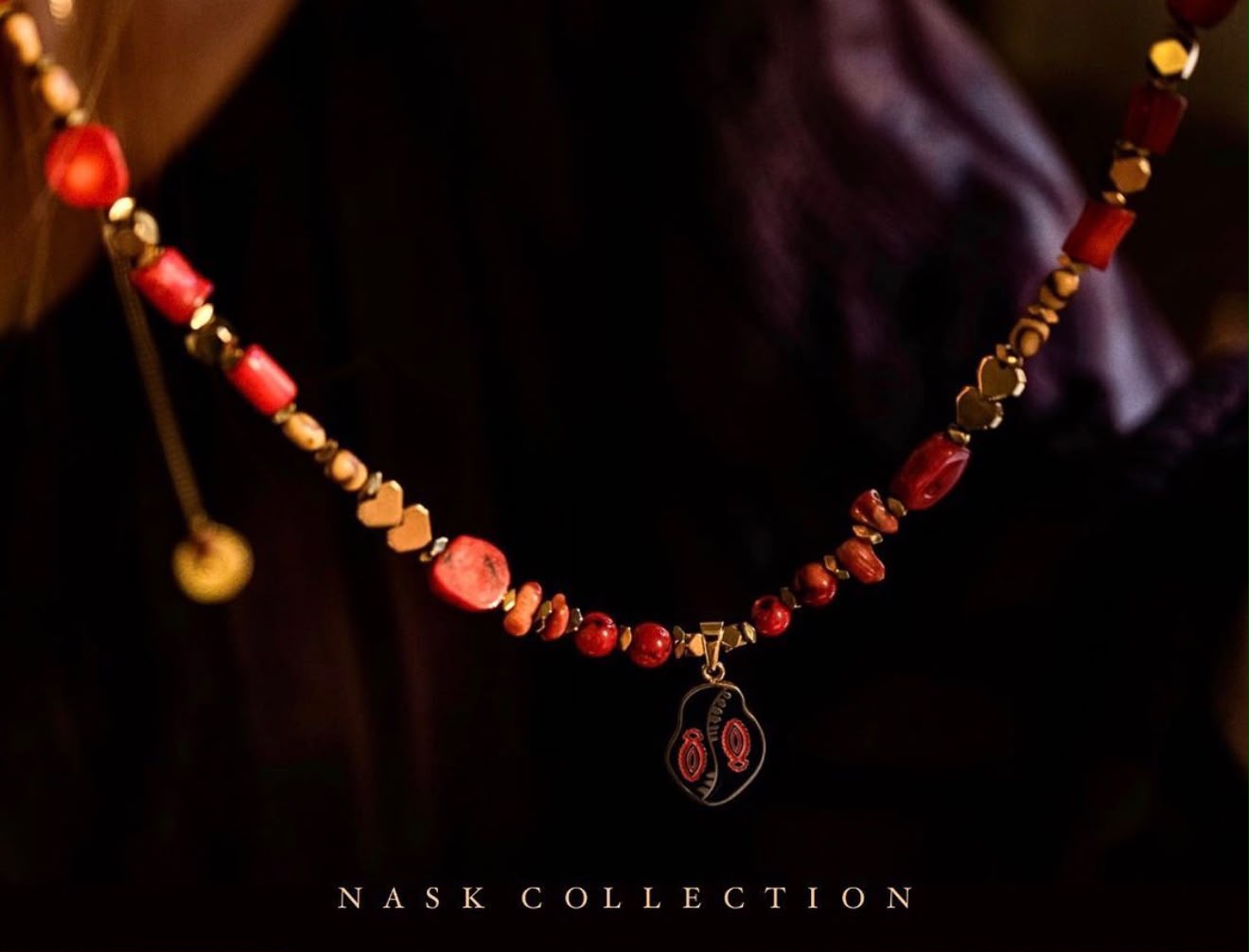 evin-necklace